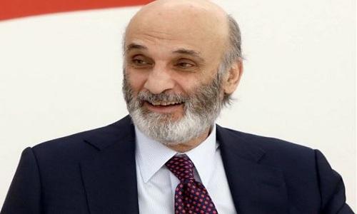 فريق يريد أرضاً... فريق يريد بنكاً