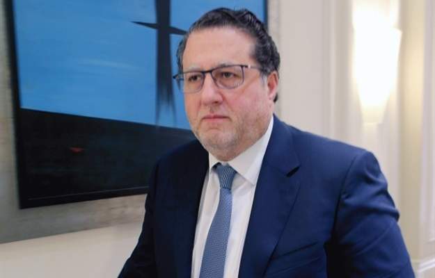 إخبار من مجموعات الحراك ضد شقير بجرم تهريب عقد التمديد لشركتي الخليوي