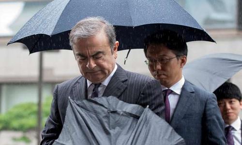 محامي غصن: أتفهم هروبه وأشعر باشمئزاز من قضاء اليابان