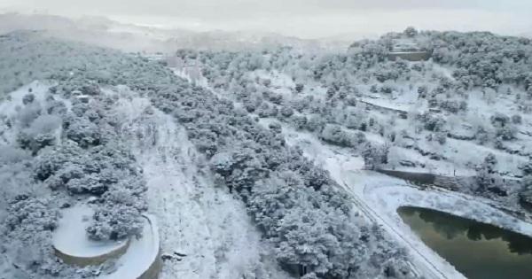 منخفض جوي جديد يبدأ ليل الخميس... رياح شمالية باردة وجليد