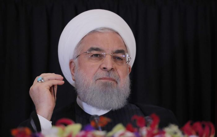 روحاني: ينبغي ألا يسمح الإيرانيون لترامب بالإضرار بالوحدة الوطنية