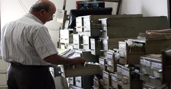 "سوبرمان الصندوق": أخطر برامج الضمان في يد رجل واحد!