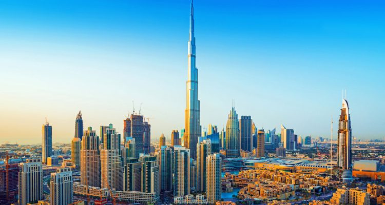 الإمارات تعلن عن رصد 7 حالات جديدة مصابة بفيروس كورونا