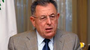 مفاجأة السنيورة: أعارض الدفع... وسعيد بالحكومة!