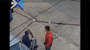 في البوشرية... هدد رجلًا خمسينيًا بالفراعة