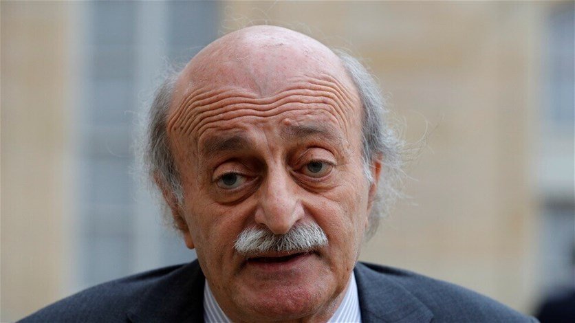 جنبلاط: اللقاء الديمقراطي قرر البقاء في المجلس النيابي ونطالب بلجنة تحقيق دولية لنكشف الحقيقة