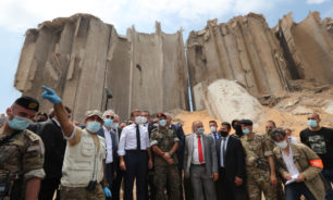 3 مؤشرات سياسية حملتها زيارة ماكرون "التاريخية"