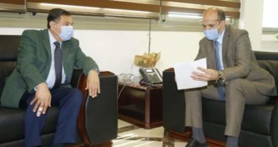 حسن بحث مع رئيس جامعة بيروت العربية في اعتماد مختبرها لإجراء فحوص