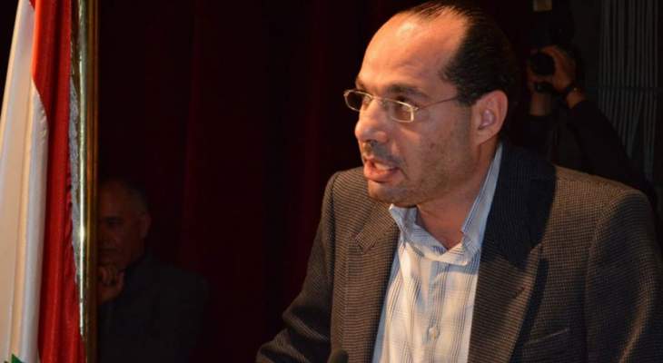 حسن مراد : لو حرص البعض على السيادة كما حرص اللقاء التشاوري لتجنبنا ما سنصل إليه