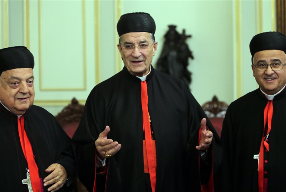 النواب المستقيلون يلتحقون بالراعي: البطريرك يقود الثورة
