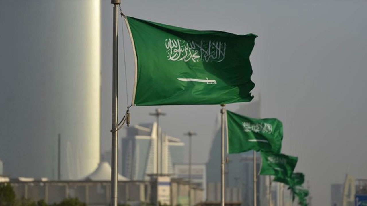 السعوديّة.. وزراء يعلّقون على أمر ملكيّ «سيُعزّز مُلكيّة المواطنين للمساكن»