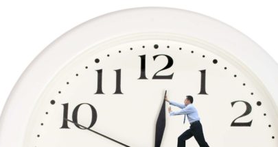 الى اللبنانيين.. لا تنسوا تأخير الساعة في هذا الموعد