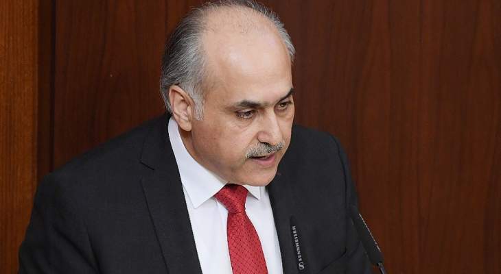 أبو الحسن: لن نطالب بوزير من اللقاء الديمقراطي أو وزير حزبي