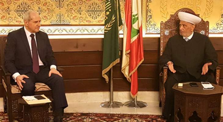 خلف: نريد ان تتشكل السلطات والهدف ليس تشكيل حكومة بل انقاذ الوطن