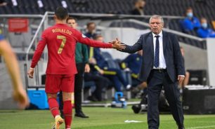 سانتوس يكشف موقف رونالدو من اللعب مع البرتغال الليلة