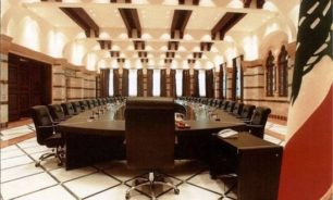 دياب تسلم من السفير الروسي رسالة تهنئة بالاستقلال