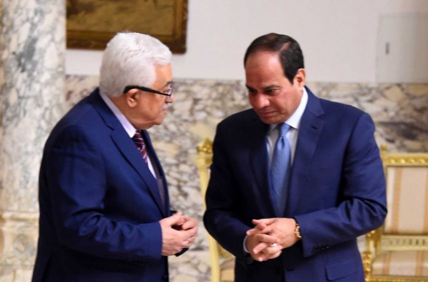 عباس في القاهرة غدًا للقاء السيسي