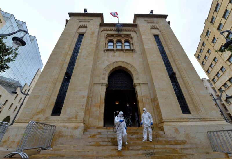 “الصحة النيابية” توصي بإقفال البلاد لمدة ثلاثة أسابيع