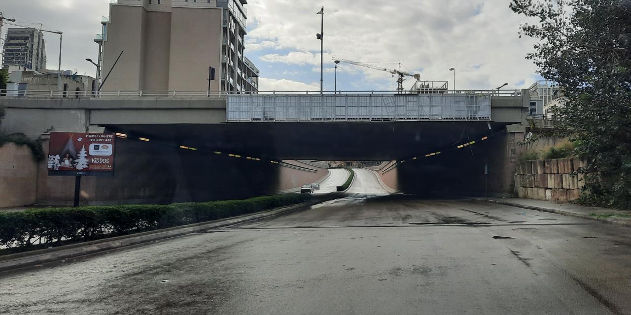 هكذا بدت شوارع ومحلات بيروت وضاحيتها في ثاني ايام الاقفال العام