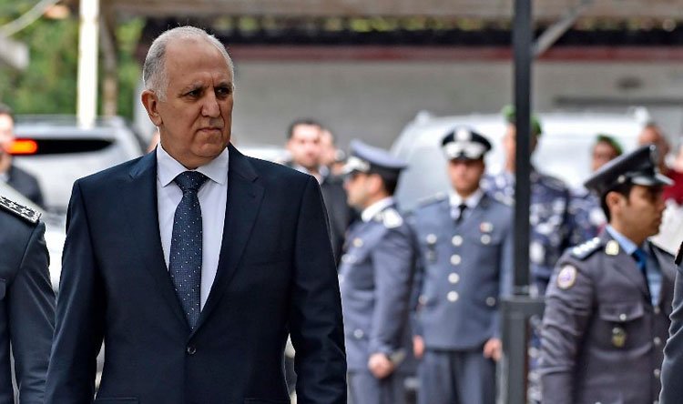 فهمي:”البعض لا يزال يحاول التذاكي على نظام منح الإذن بالخروج