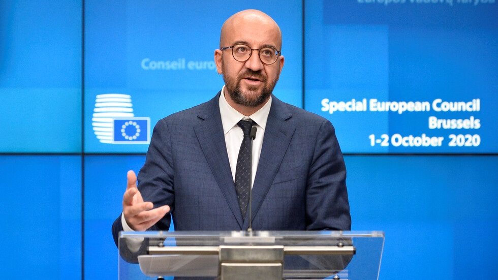 رئيس المجلس الأوروبي يعرب للرئيس روحاني عن قلقه حيال “تخلي إيران عن التزاماتها ضمن الاتفاق النووي”