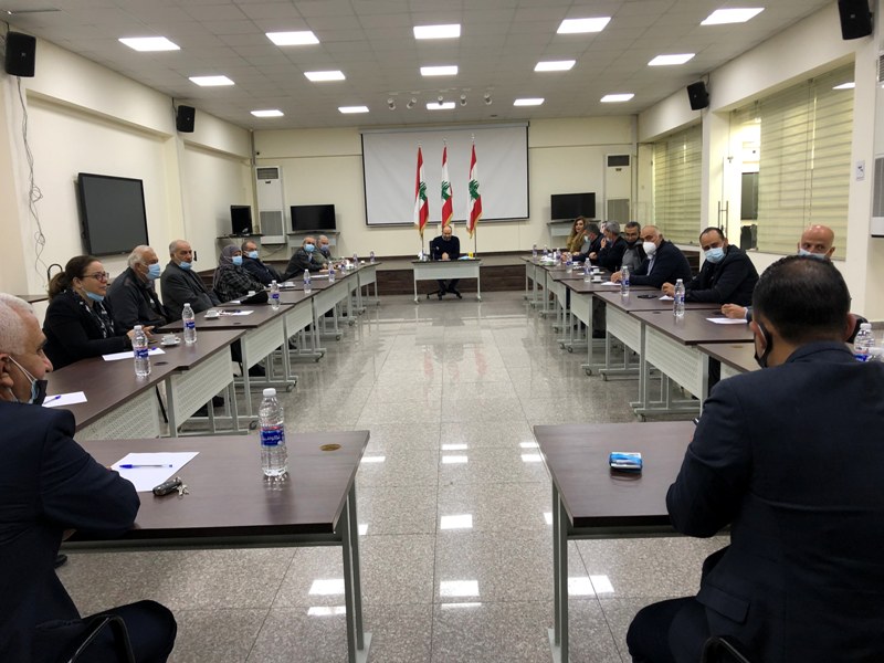 اجتماع في سرايا صيدا بحث في تخفيف قيود الاقفال العام