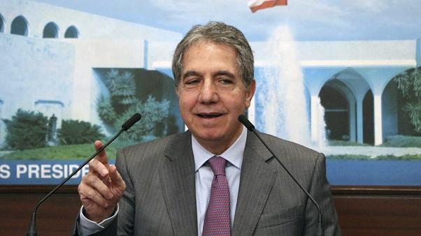 وزني: المنصة التي أطلقها مصرف لبنان هي حل مؤقت ولا تعالج أزمة الليرة