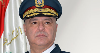 قائد الجيش بدأ زيارة إلى فرنسا