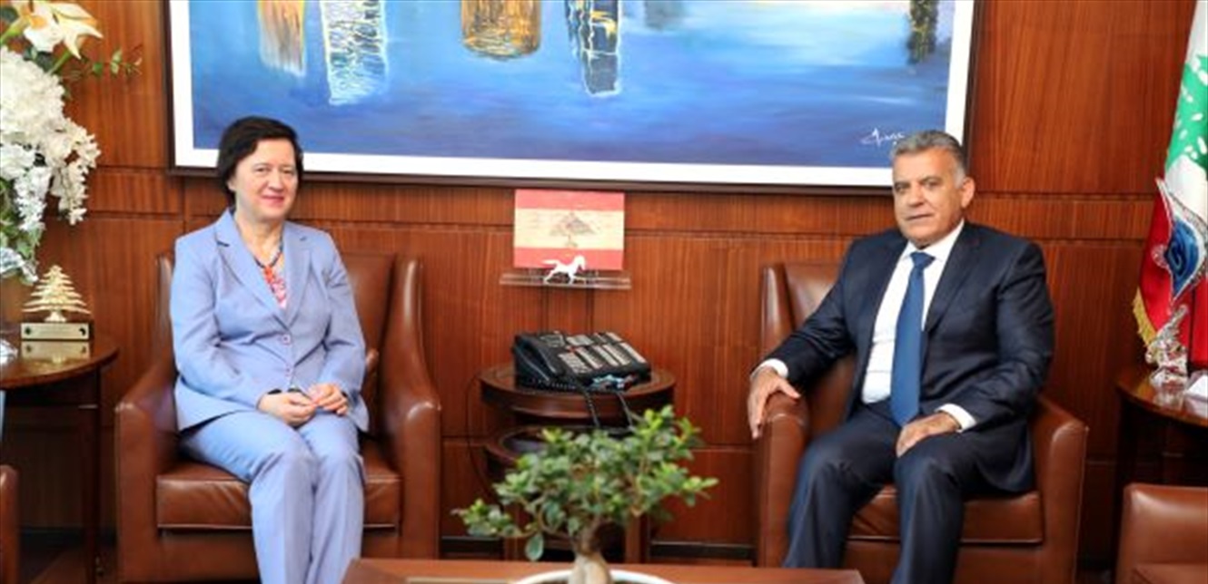 اللواء ابراهيم التقى فرونيسكا في زيارة تعارف