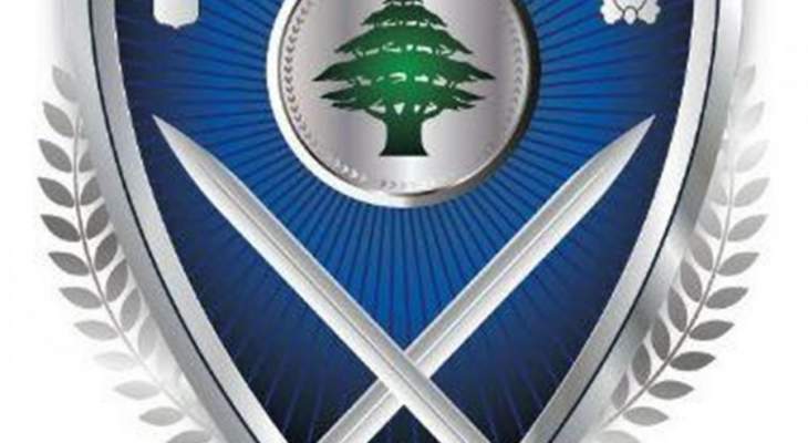 انقلاب بيك آب على جسر انطلياس باتجاه نهر الموت والاضرار مادية