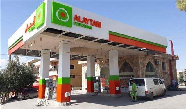 محطة الأيتام ناشدت القوى الأمنية تنظيم عملية التعبئة للسيارات بالمحطة على طريق المطار