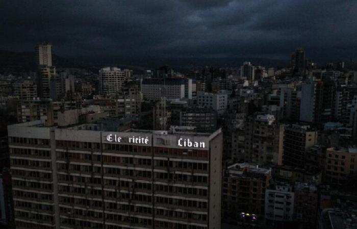 جهود عربيّة لتزويد لبنان بالكهرباء قريبًا