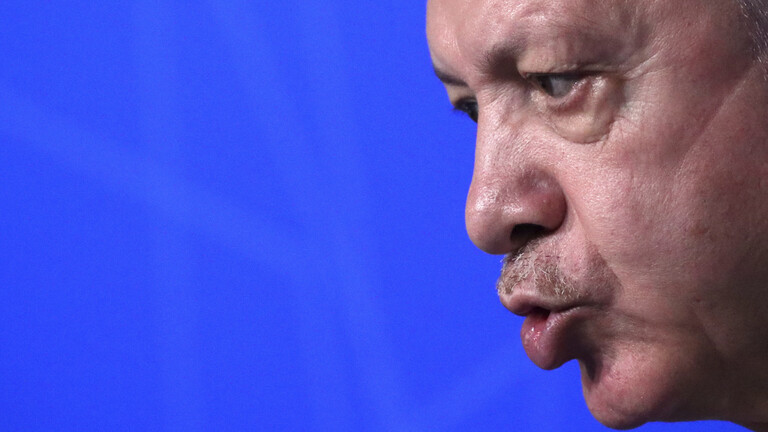أردوغان: الحكومة السورية تشكل خطرا على تركيا ونتوقع من روسيا نهجا مختلفا