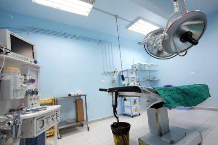 عاملو المستشفيات الحكومية: لتصحيح الرواتب وانشاء صندوق دعم