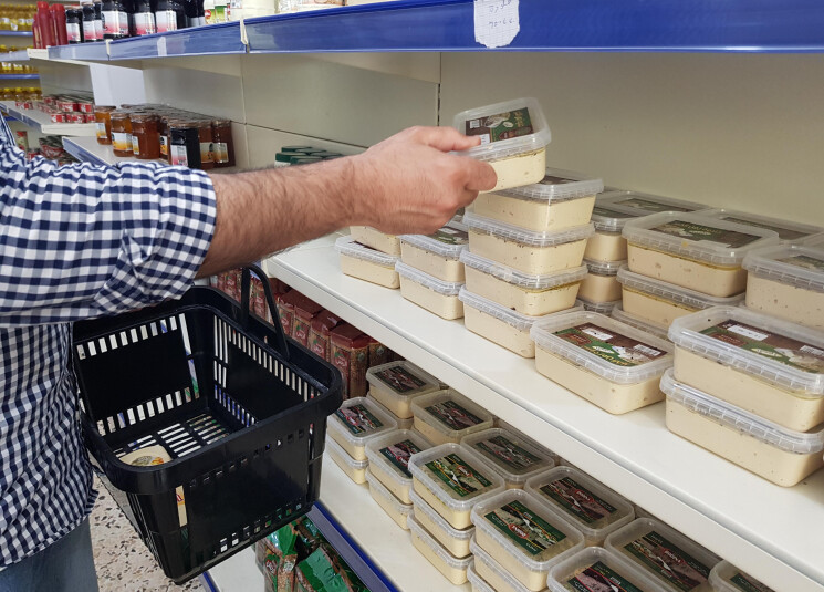 رفع «الدولار الجمركي».. سيف ذو حدّين