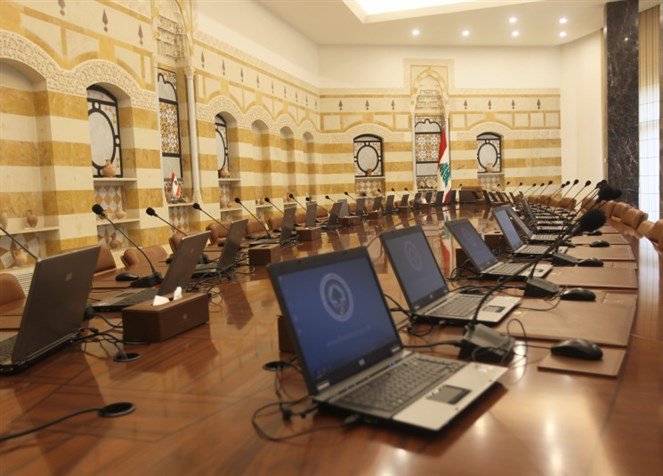 اللواء: الإتصالات والمشاورات لانهاء تعطيل مجلس الوزراء لم تتوقف... هناك رغبة لدى الجميع للخروج من هذه المشكلة