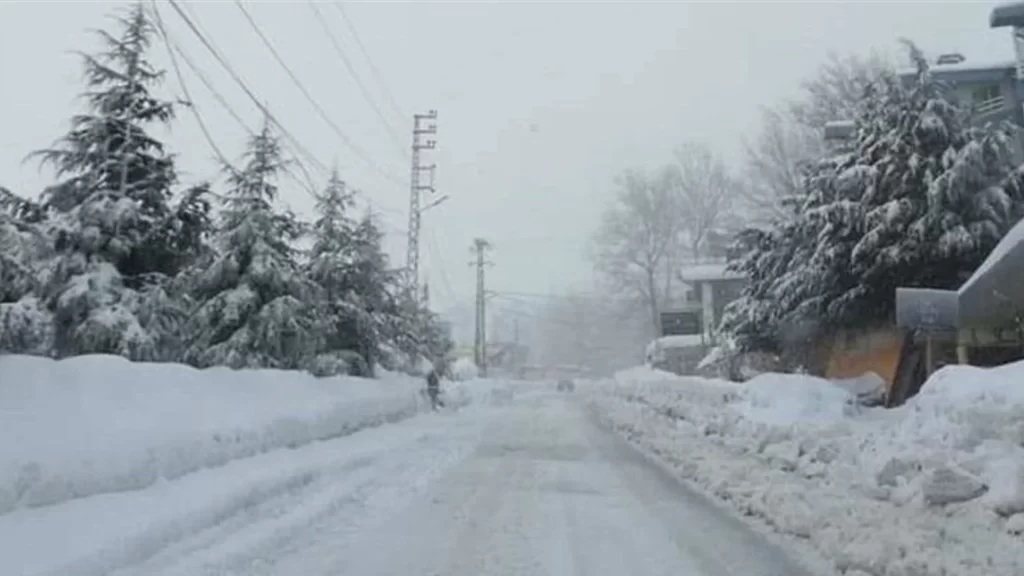 محافظ البقاع طلب من الاجهزة المعنية البقاء على جهوزية تامة في حال تساقط الثلوج والسيول