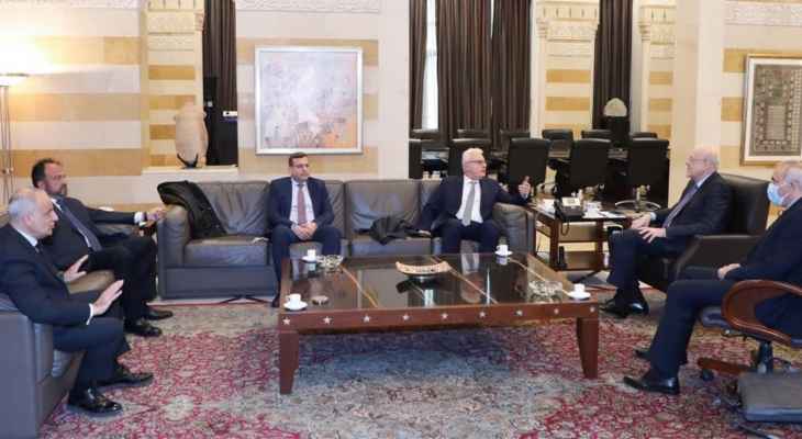 القرم إلتقى ميقاتي: سأعقد اليوم إجتماعاً مطولاً لبحث موضوع الأسعار وسأسعى لتحقيق مطالب نقابة "أوجيرو"