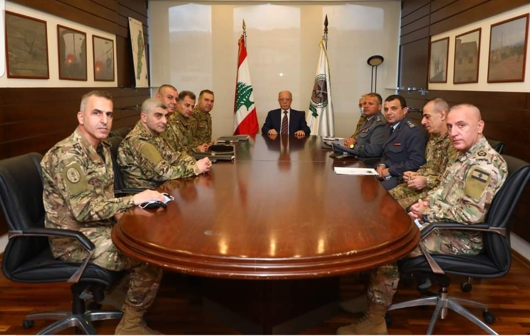 وزير الدفاع يثني على اداء المحاكم العسكرية 