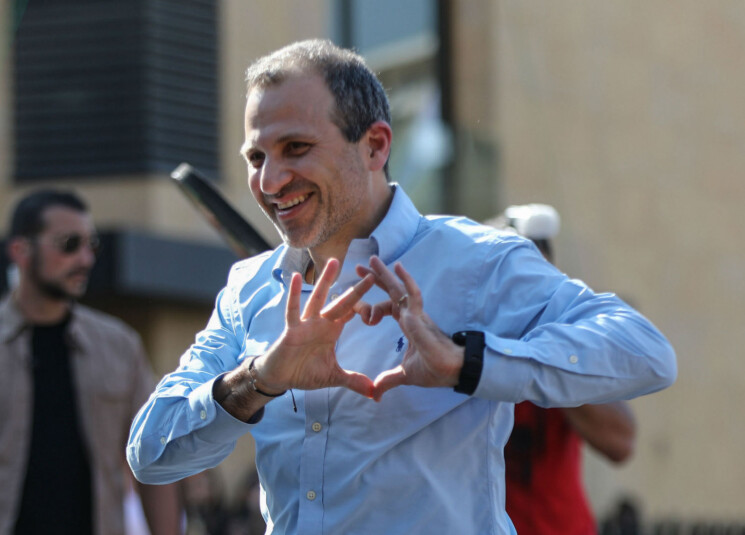 لبنان القوي: موائد السفارات تذكّر بعنجر