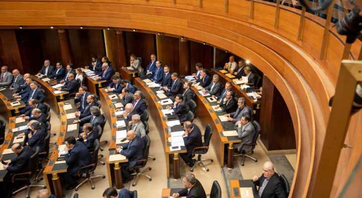 انقطاع الكهرباء للمرة الثانية خلال جلسة انتخاب رئيس ونائب رئيس المجلس