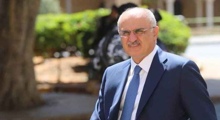 علي حسن خليل تقدم باقتراح قانون لتعديل بدل النقل للعاملين في القطاع العام