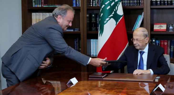 عون: للإسراع في إقرار اللامركزية الموسعة لما تشكله من تعزيز للوحدة الوطنية وتحقيق للانماء المتوازن