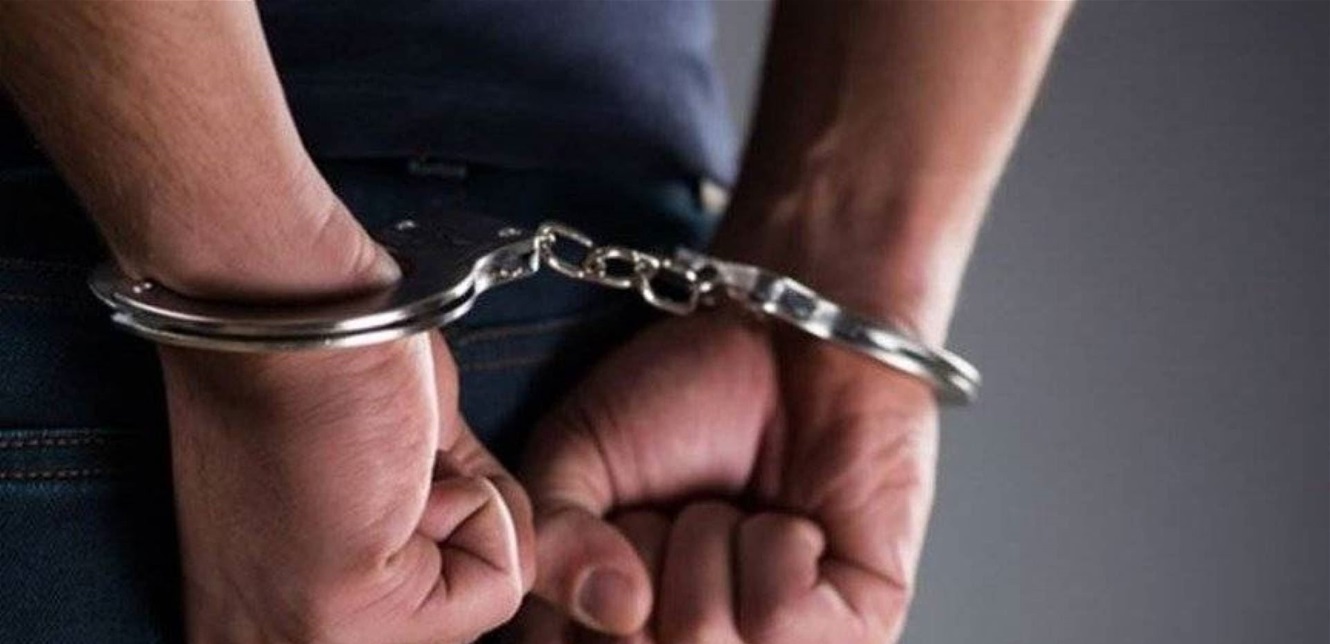 مداهمات وتوقيفات في ببنين العكارية