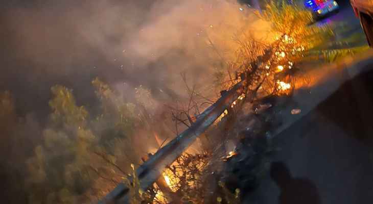 الدفاع المدني أخمد حريقاً شب في أعشاب بنهر ابراهيم - جبيل