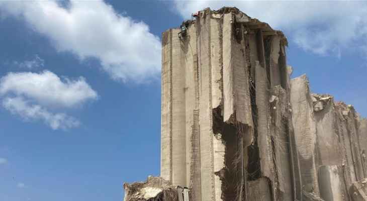 ميقاتي طلب من حمية الإبقاء على الصوامع الجنوبية لمبنى إهراءات القمح والمحافظة عليها كمعلم تاريخي