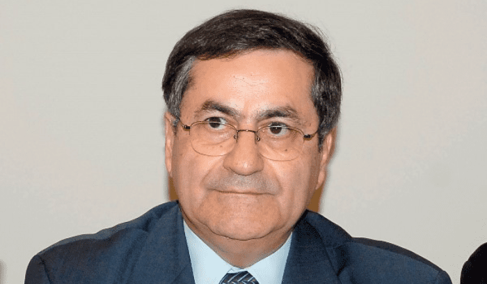 موسى: بري على استعداد للسير بأي صيغة حكومية يتفق عليها عون وميقاتي