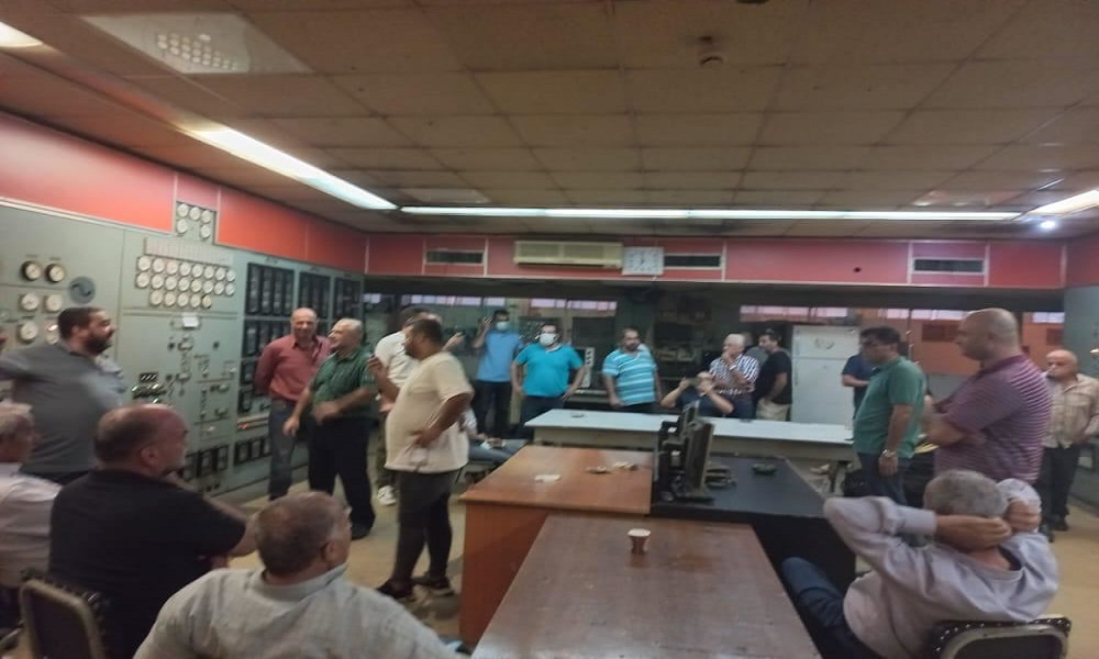 أهالي برجا من معمل الجيّة: إمّا الكهرباء أو فصله من الخدمة