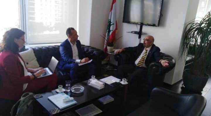 مستشار وزير المهجرين يستقبل وفد هولندي