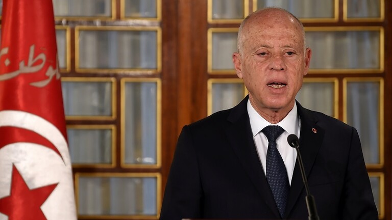 الرئيس التونسي ردا على اتحاد الشغل: من يلعب دور الضحية ساهم بضرب الدولة ولا يمكن أن يقدم نفسه منقذا